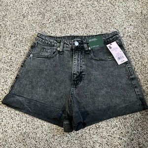 Super High-Rise Rolled Cuff Jean Shorts